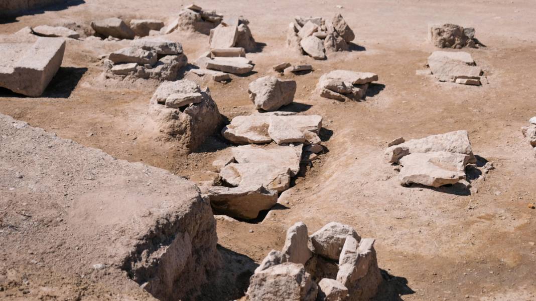 3 yıldır bölgede çalışan arkeologlar öyle bir şey buldu ki... Konya'daki keşif tarihe ışık tutuyor! 6